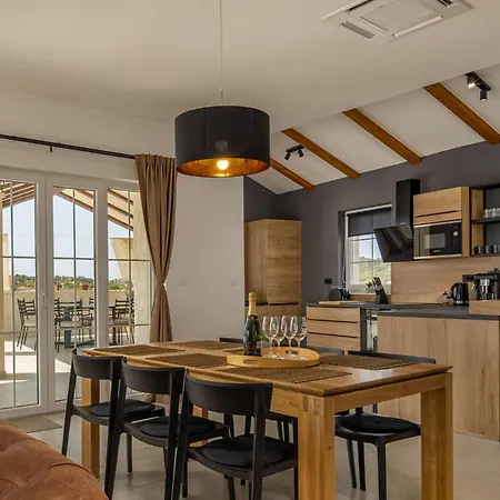 Stina Murter * Jezera